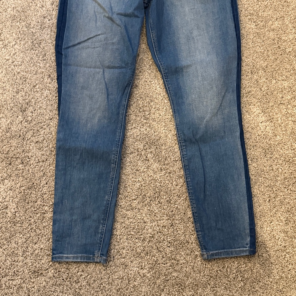 Gap High Rise Legging - Picture 3 of 5